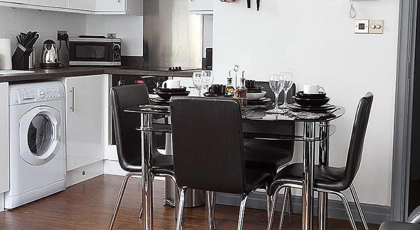 Lewis Apartment 1 Northern Quarter Sleeps Upto 4 Манчестър Екстериор снимка